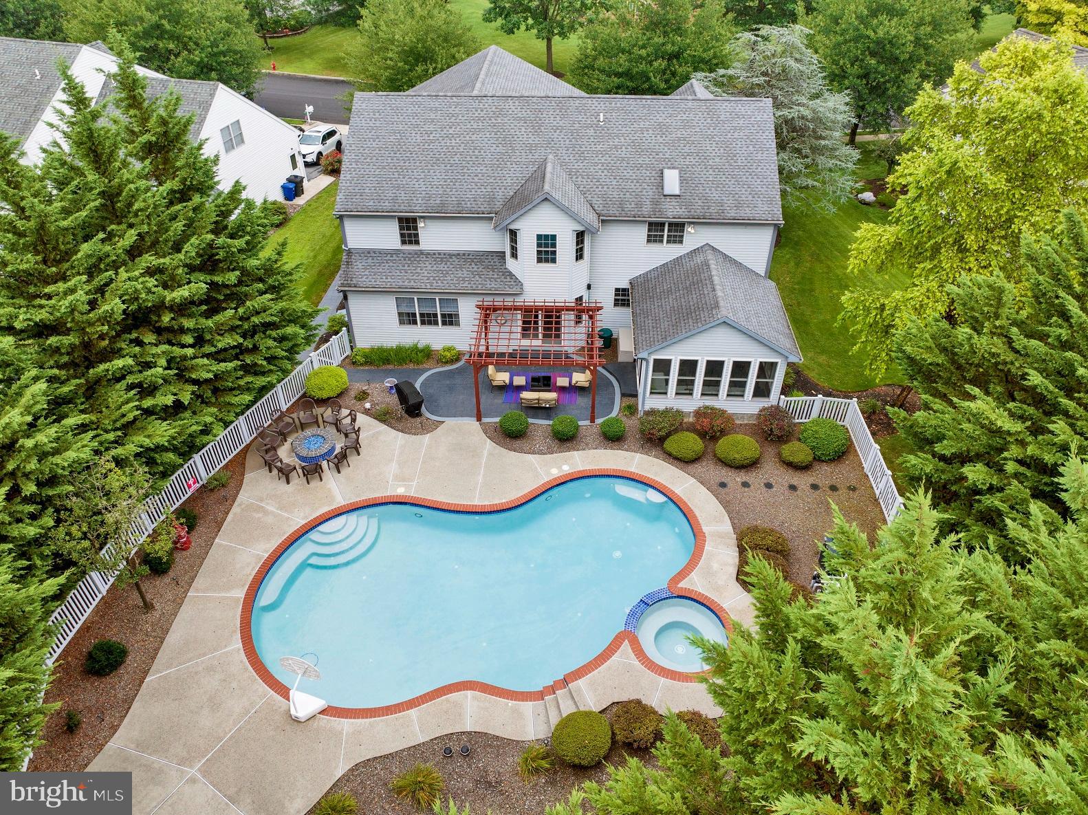 4189 Hill Terrace Drive Sinking Spring, PA 19608 - Photo 8 of 75