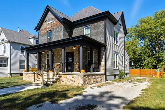 $269,900 | 319 West Moulton Street, Pontiac, IL 61764