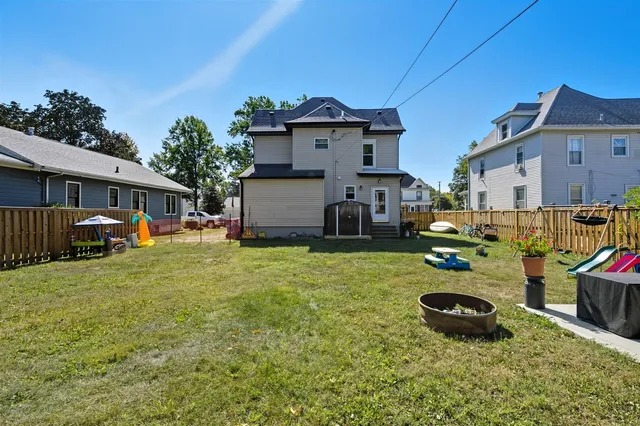 $269,900 | 319 West Moulton Street, Pontiac, IL 61764