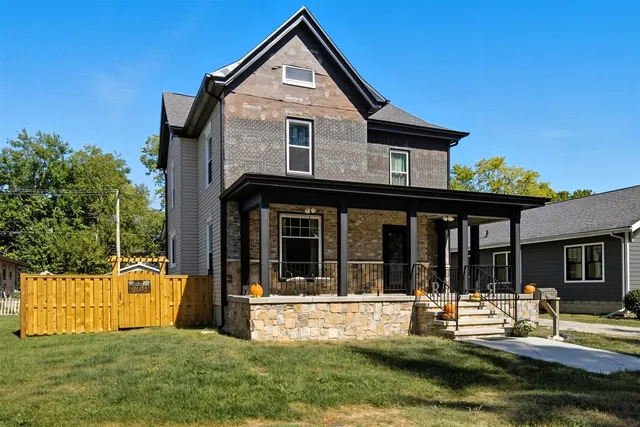 $269,900 | 319 West Moulton Street, Pontiac, IL 61764