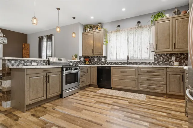 $269,900 | 319 West Moulton Street, Pontiac, IL 61764