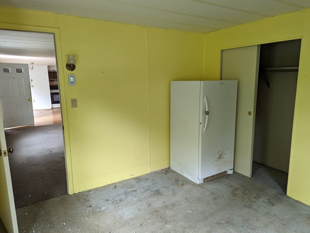 42 Adams Road, Unit 1 Greenfield, MA 01301 - Photo 16 of 17 Gallery Image 16