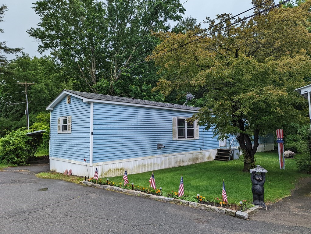 42 Adams Road, Unit 1 Greenfield, MA 01301 - Photo 2 of 17 Gallery Image 2
