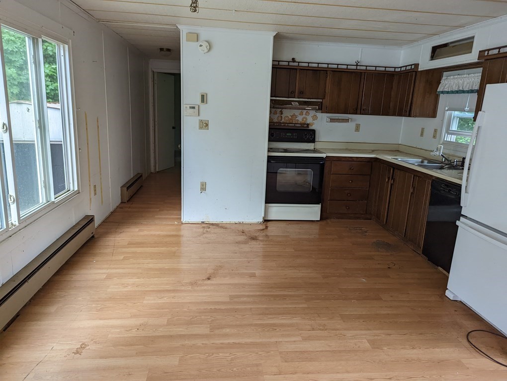 42 Adams Road, Unit 1 Greenfield, MA 01301 - Photo 8 of 17 Gallery Image 8