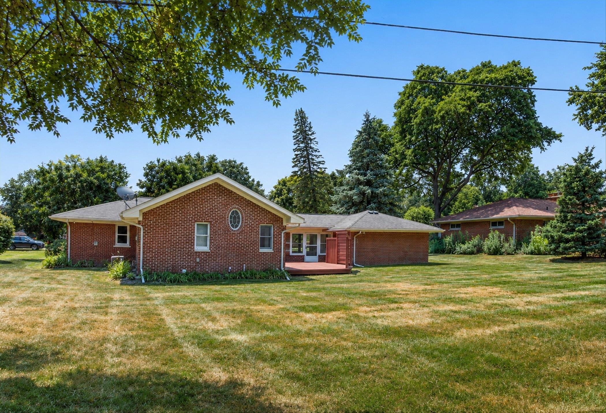 120 Montmorency Road Rochester Hills, MI 48307 - Photo 48 of 55 Gallery Image 48