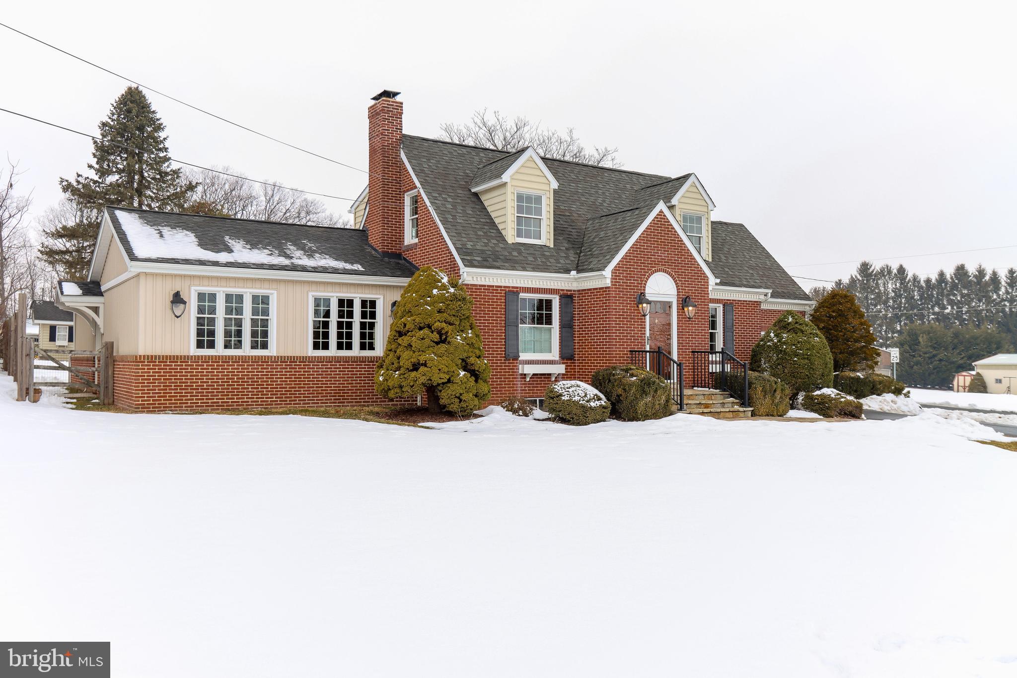 1442 Fairmount Road Hampstead, MD 21074 - Photo 2 of 45 Large Corner Lot w/Lots of Parking & 1 Car Garage