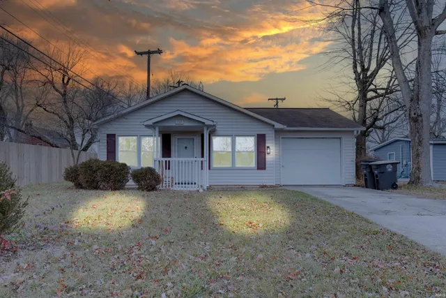 $180,000 | 123 Edgeknoll Lane, Fort Wayne, IN 46816