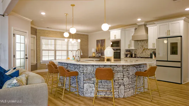 $685,000 | 11282 Vicki's Lane, Olive Branch, MS 38654