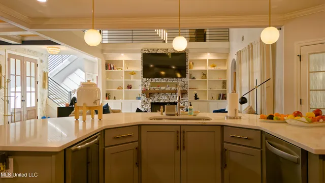 $685,000 | 11282 Vicki's Lane, Olive Branch, MS 38654