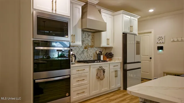 $685,000 | 11282 Vicki's Lane, Olive Branch, MS 38654