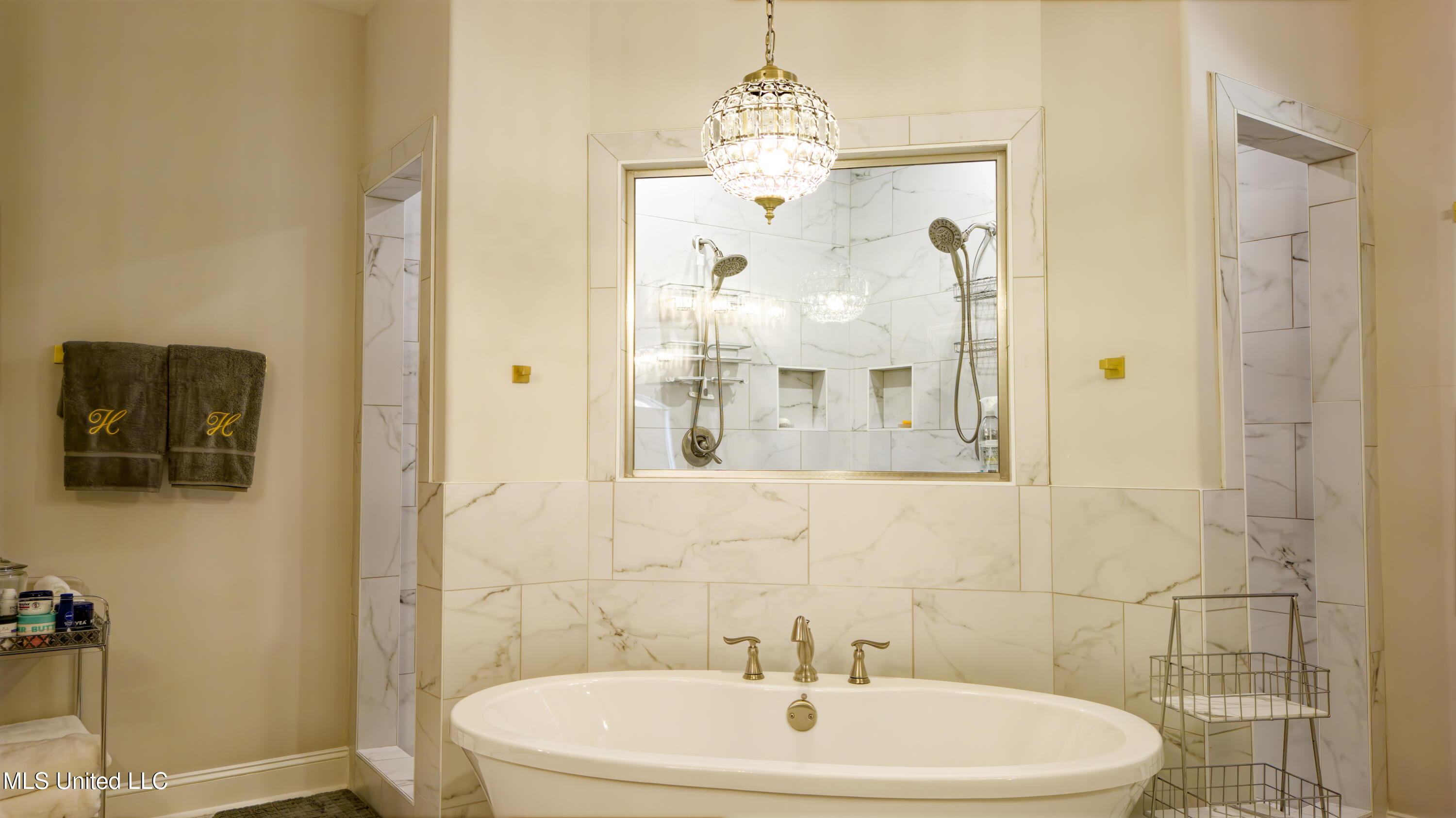 11282 Vicki's Lane Olive Branch, MS 38654 - Photo 28 of 47 DJI_20251115121344_0449_D_DxO