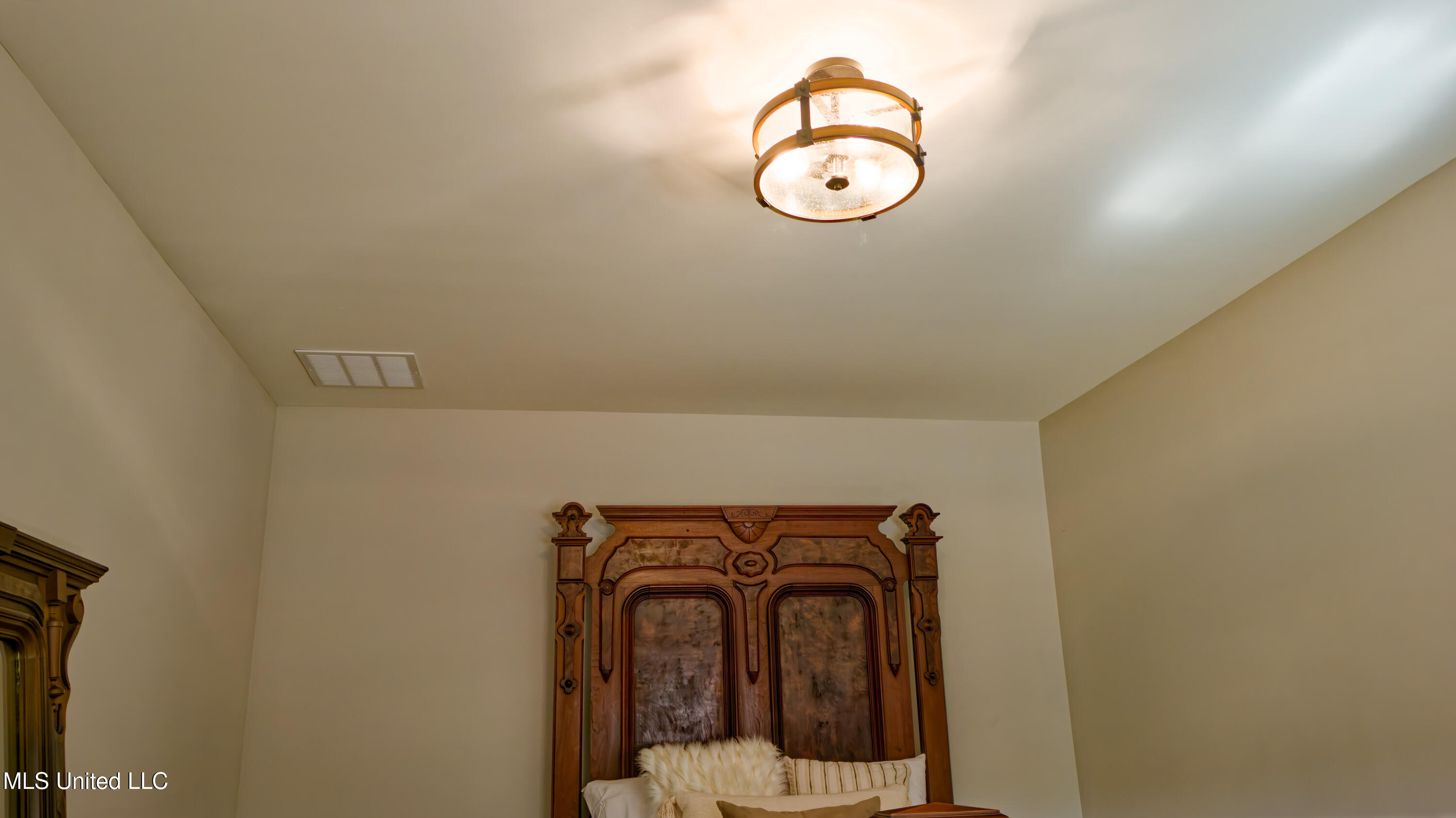 11282 Vicki's Lane Olive Branch, MS 38654 - Photo 39 of 47 DJI_20251115122129_0457_D_DxO