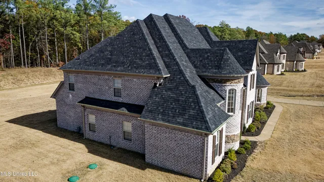 $685,000 | 11282 Vicki's Lane, Olive Branch, MS 38654