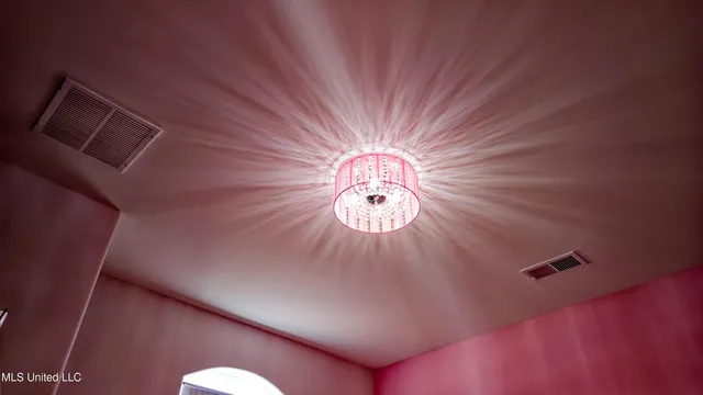 $685,000 | 11282 Vicki's Lane, Olive Branch, MS 38654