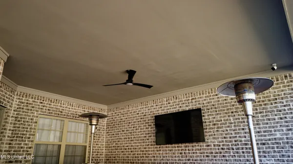 $685,000 | 11282 Vicki's Lane, Olive Branch, MS 38654