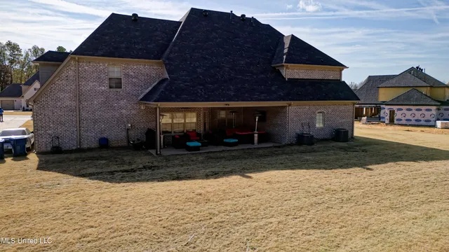$685,000 | 11282 Vicki's Lane, Olive Branch, MS 38654