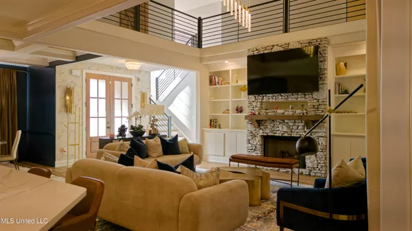 $685,000 | 11282 Vicki's Lane, Olive Branch, MS 38654