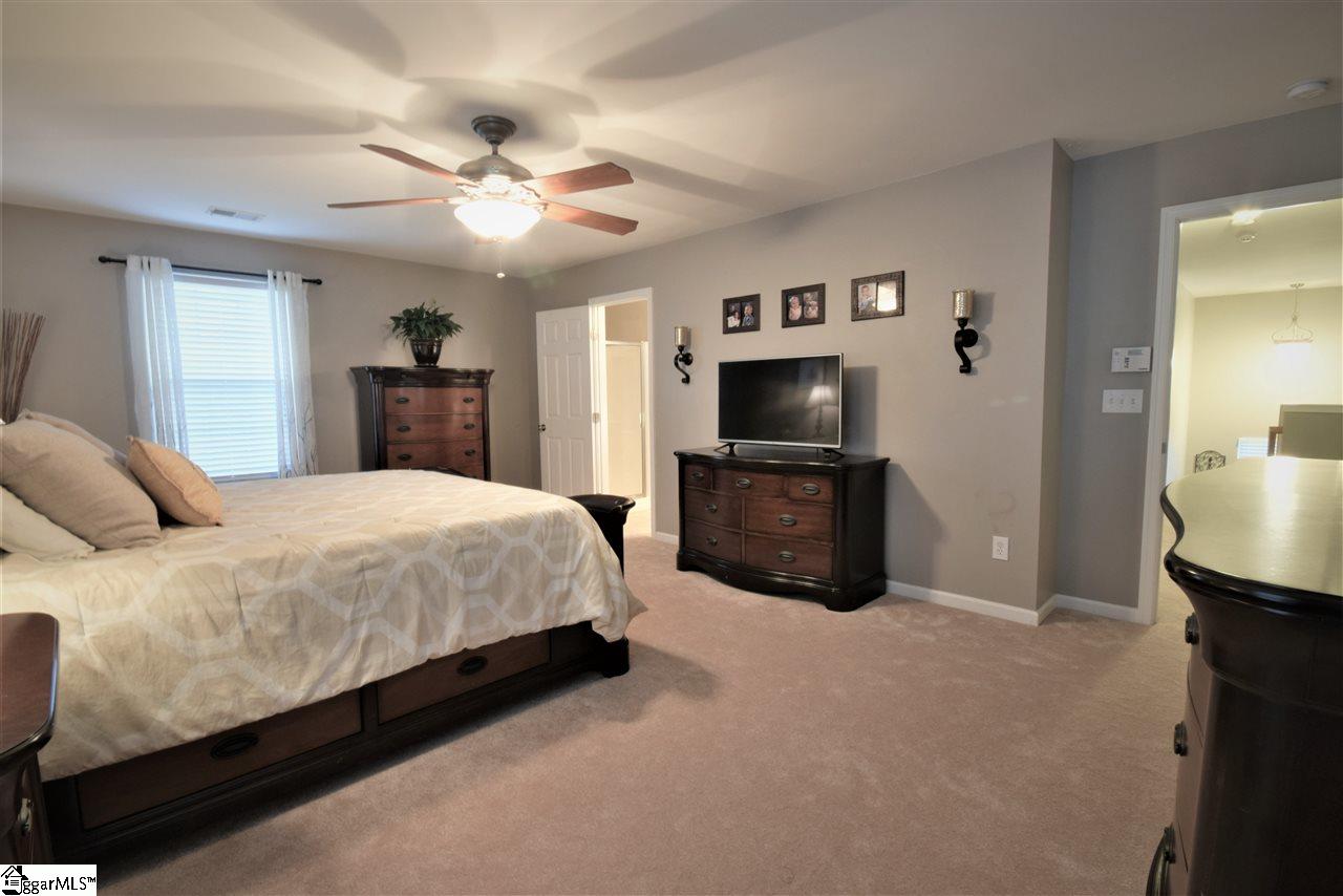 6 Ridgeleigh Way Simpsonville, SC 29681 - Photo 16 of 35 Gallery Image 16