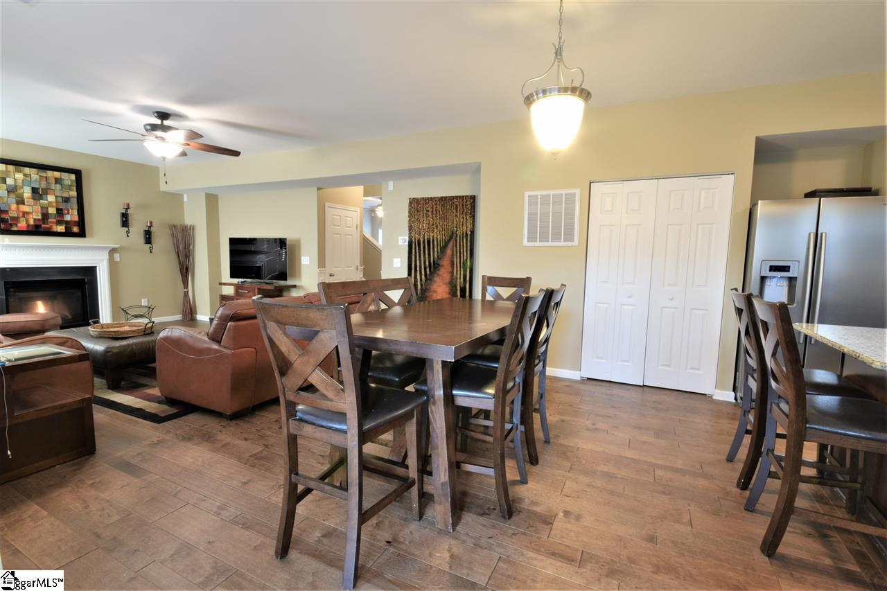6 Ridgeleigh Way Simpsonville, SC 29681 - Photo 8 of 35 Gallery Image 8