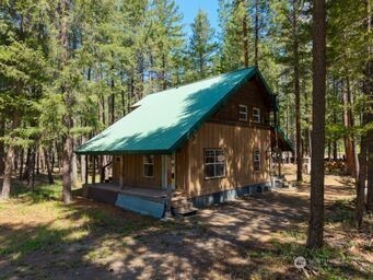 115 Lost River Road Mazama, WA 98833 - Photo 2 of 26