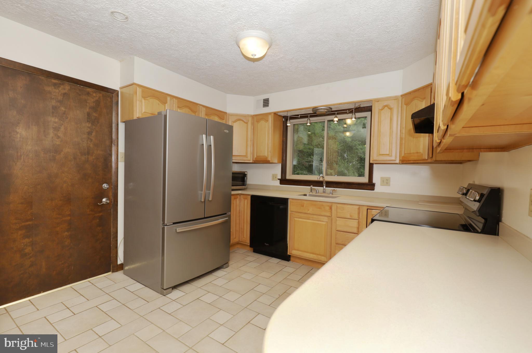 11800 Wolf Run Lane Clifton, VA 20124 - Photo 16 of 56 Kitchen
