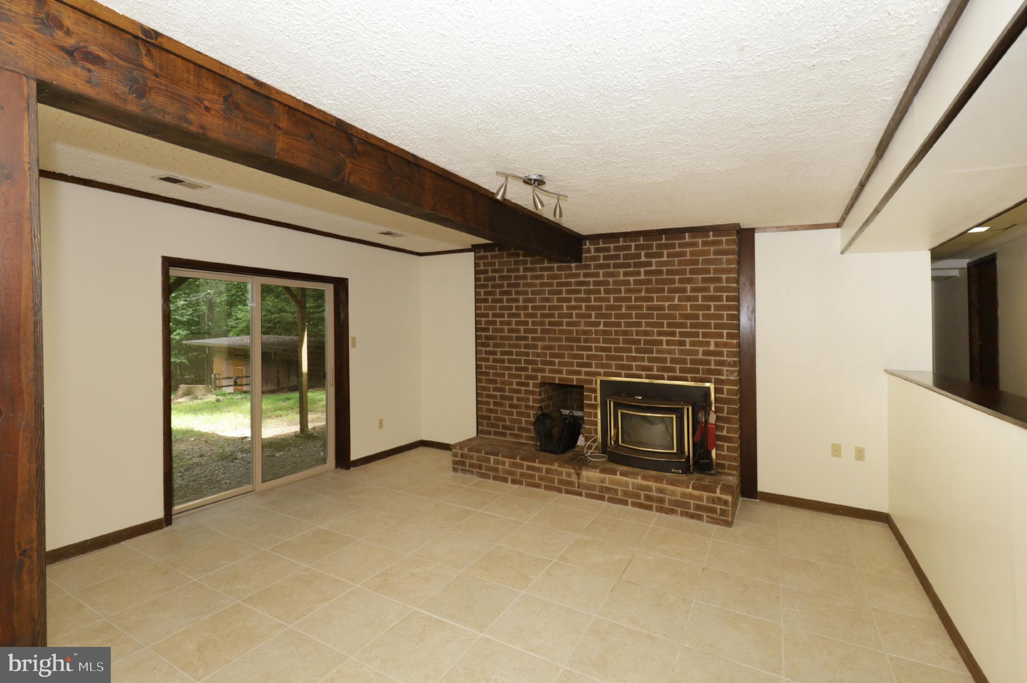 11800 Wolf Run Lane Clifton, VA 20124 - Photo 42 of 56 Recreation Room Area #1