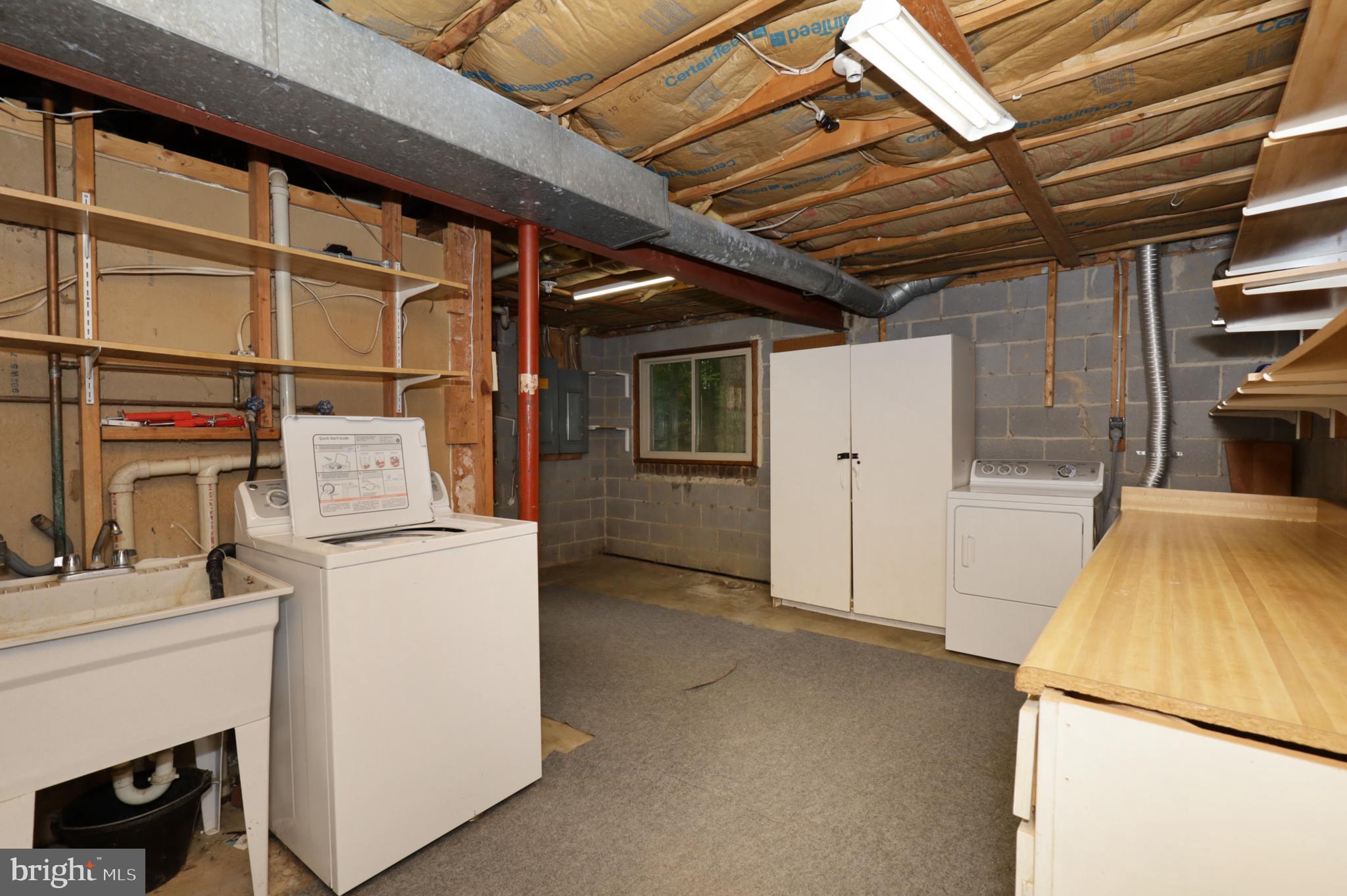 11800 Wolf Run Lane Clifton, VA 20124 - Photo 45 of 56 Laundry & Storage Room