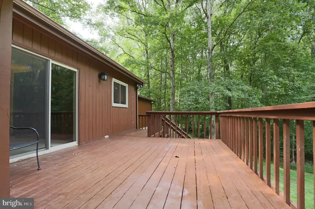 $3,400 | 11800 Wolf Run Lane, Clifton, VA 20124