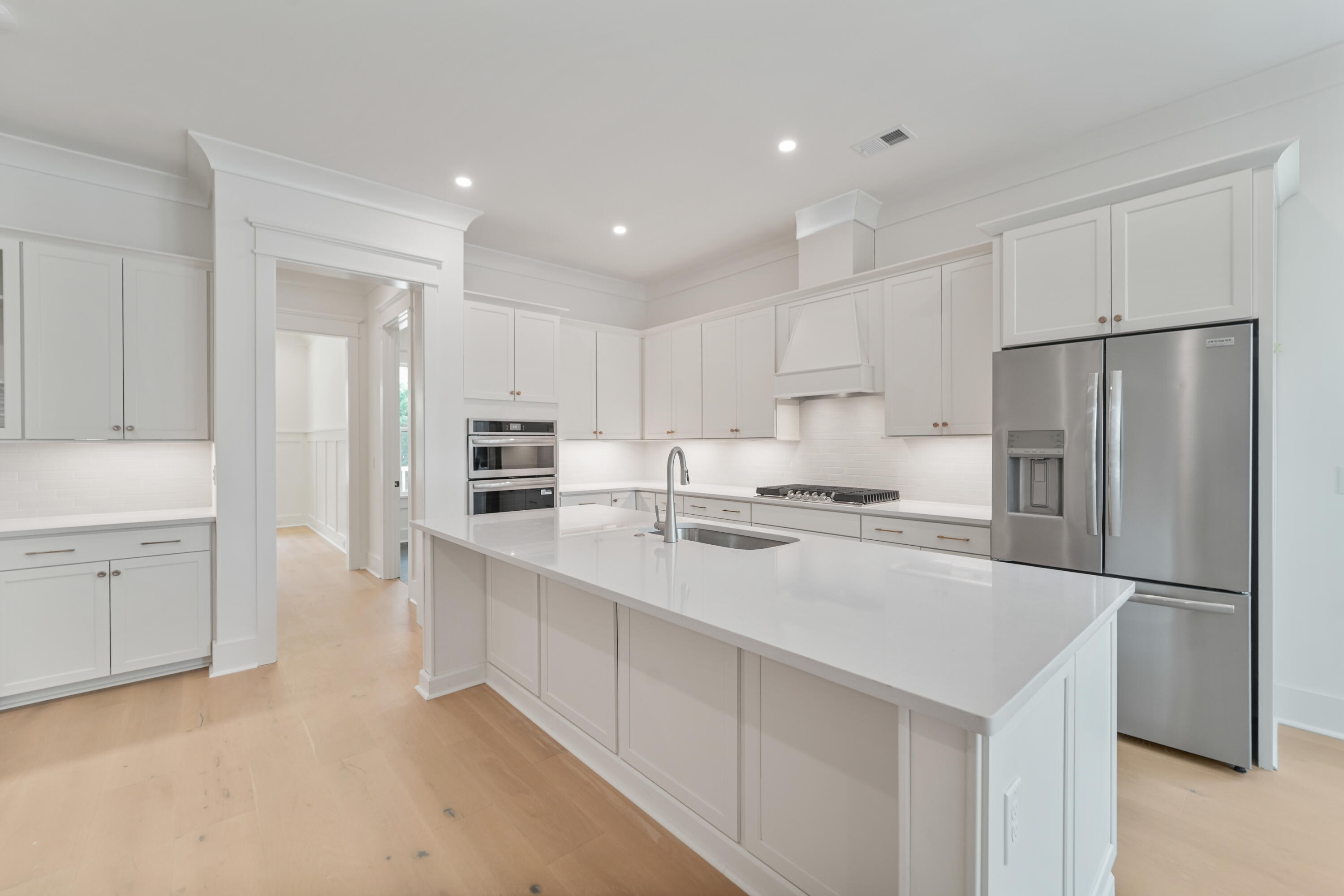 4715 Gold Cup Lane Hollywood, SC 29449 - Photo 15 of 61 kitchen