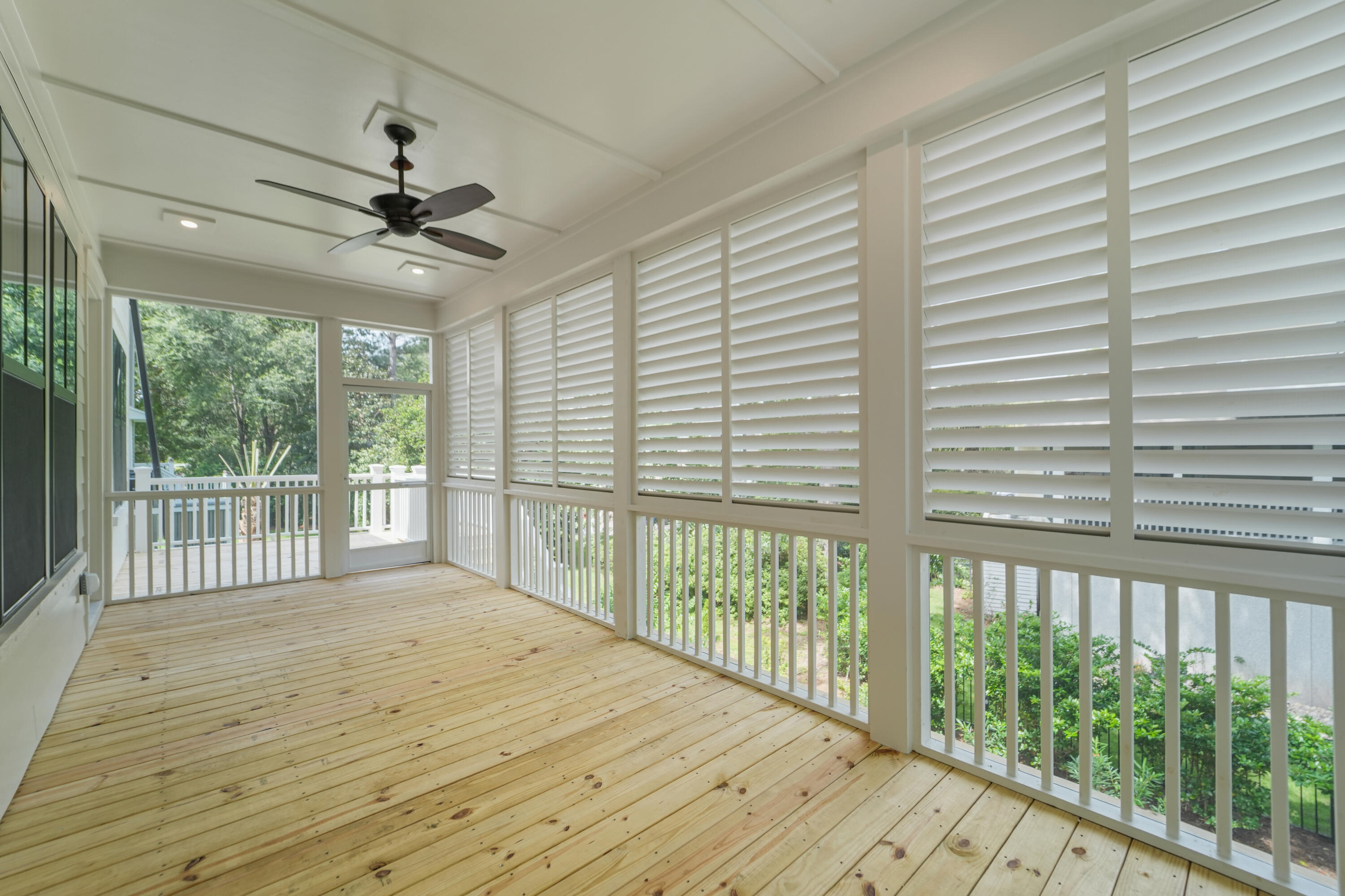4715 Gold Cup Lane Hollywood, SC 29449 - Photo 19 of 61 screened-in porch