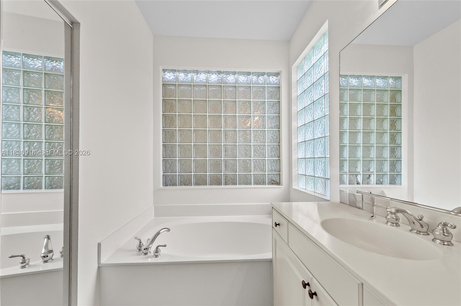 19442 Southwest 39th Street Miramar, FL 33029 - Photo 18 of 29