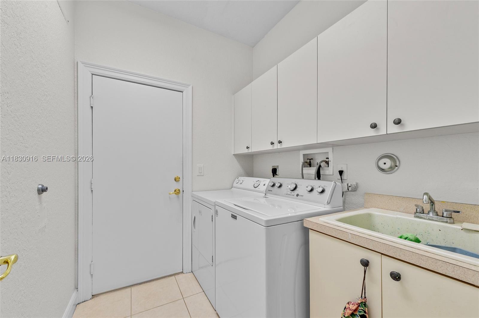 19442 Southwest 39th Street Miramar, FL 33029 - Photo 28 of 29