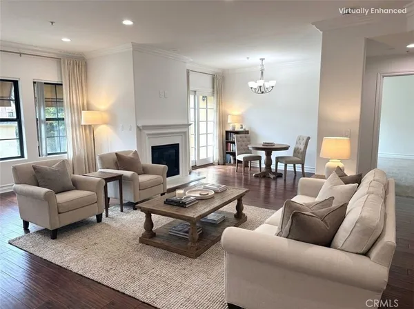 $4,975 | 12045 Hoffman Street, Unit 308, Studio City, CA 91604