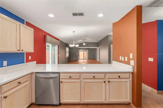 $329,900 | 620 Nuevo Leon Lane, The Villages, FL 32159