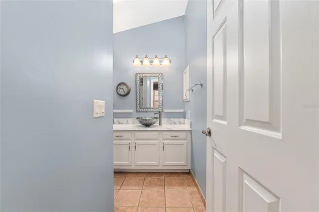 $329,900 | 620 Nuevo Leon Lane, The Villages, FL 32159