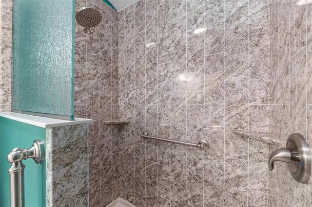 $329,900 | 620 Nuevo Leon Lane, The Villages, FL 32159