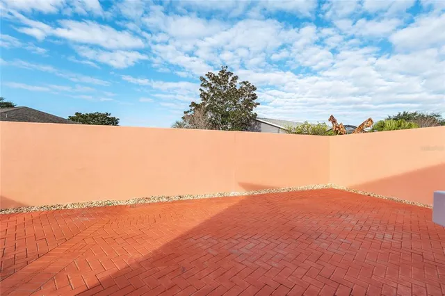 $329,900 | 620 Nuevo Leon Lane, The Villages, FL 32159