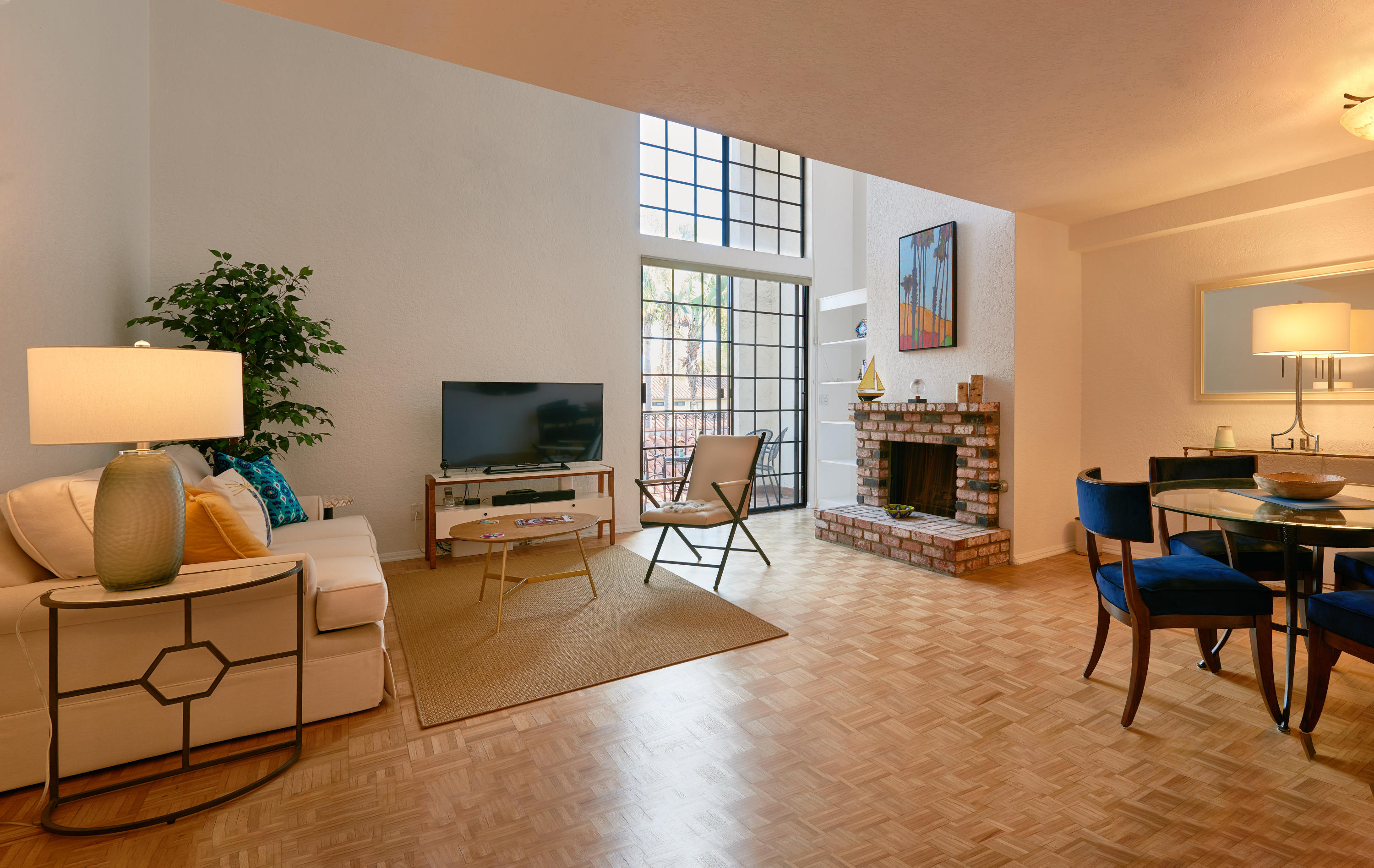121 Bath Street, Unit D4 Santa Barbara, CA 93101 - Photo 2 of 15 Spacious Living Room