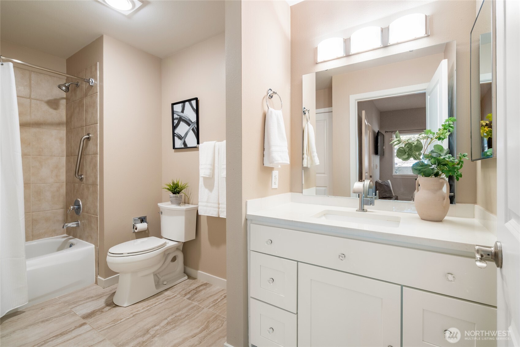3926 243rd Place Southeast, Unit H102 Bothell, WA 98021 - Photo 18 of 28 Gallery Image 18