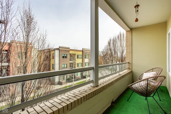 $1,195,000 | 932 Broadway Street, Unit 14, Indianapolis, IN 46202