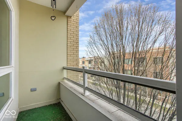 $1,195,000 | 932 Broadway Street, Unit 14, Indianapolis, IN 46202