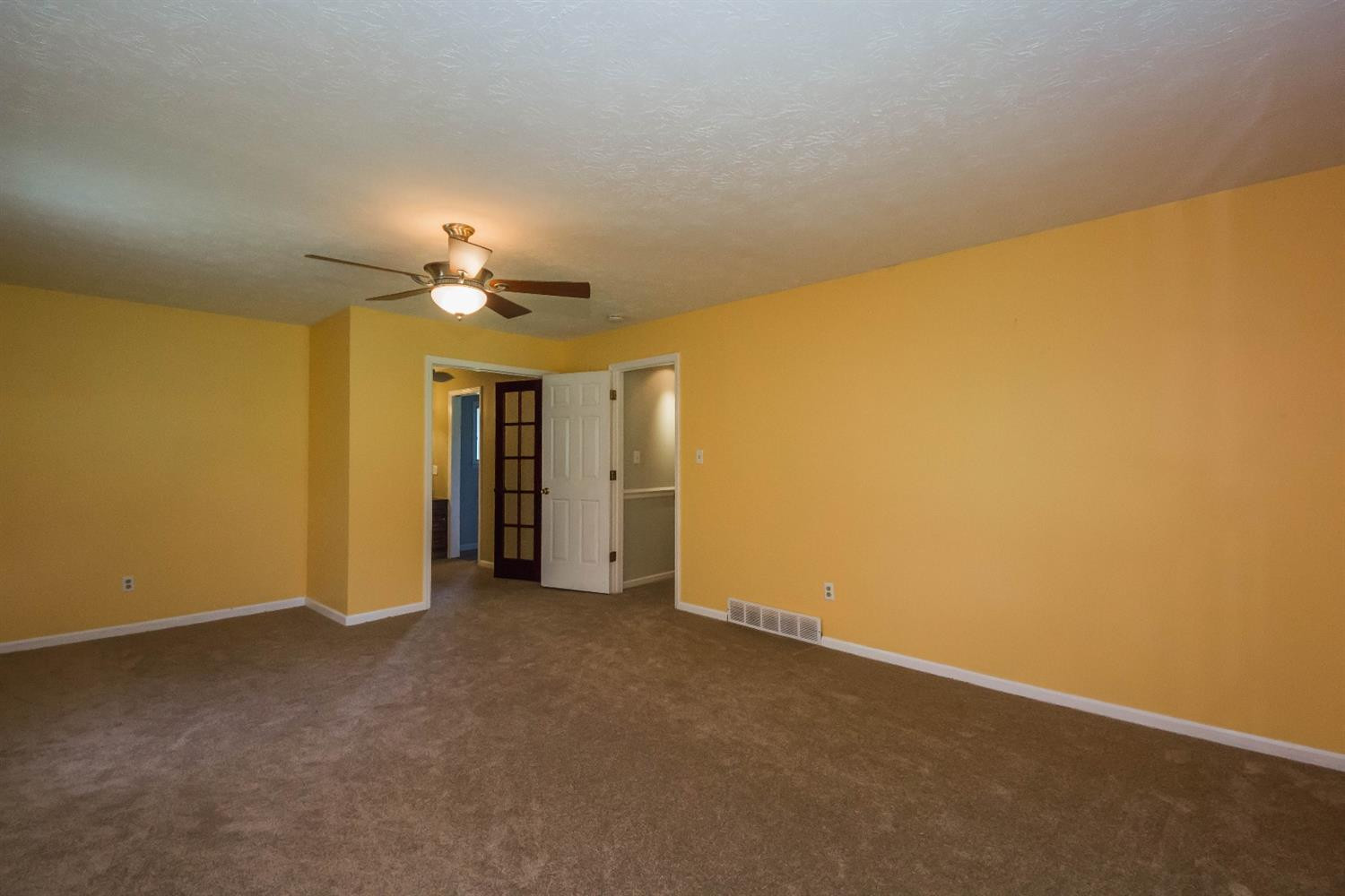 294 Craigs Creek Road Versailles, KY 40383 - Photo 36 of 61 Master Bedroom