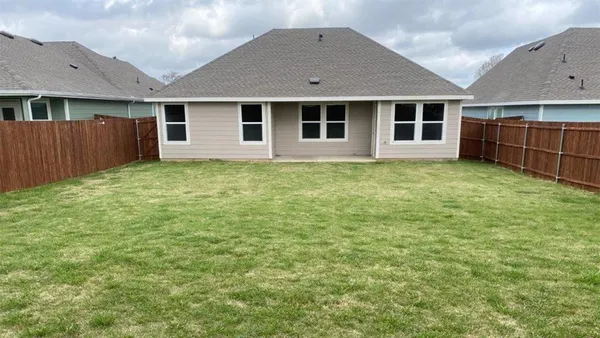 $243,490 | 166 Buck Branch Lane, Canton, TX 75103