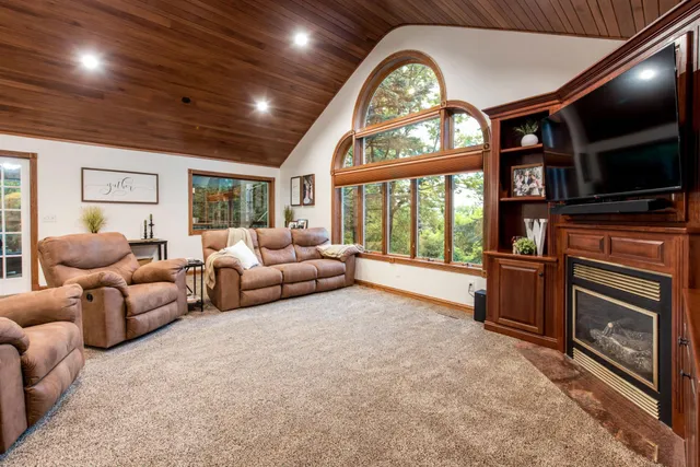 $629,900 | 238 Basswood Trail, Glenwood, MN 56334