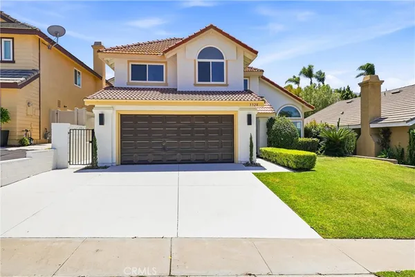 $895,000 | 3328 Braemar Lane, Corona, CA 92882