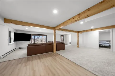 $825,000 | 22500 Lakeview Point, Vassar, KS 66543