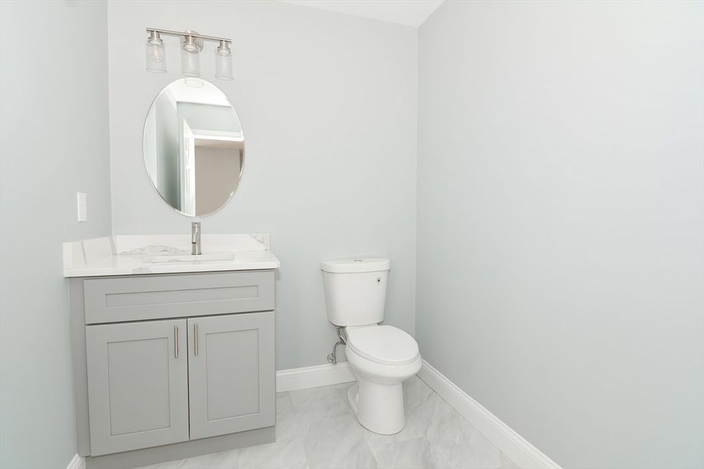 15 B Mars Street Worcester, MA 01607 - Photo 20 of 42 Gallery Image 20