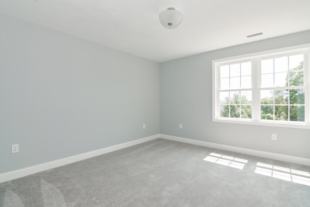 15 B Mars Street Worcester, MA 01607 - Photo 26 of 42 Gallery Image 26