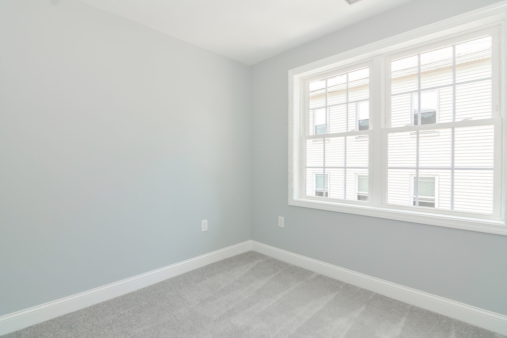 15 B Mars Street Worcester, MA 01607 - Photo 31 of 42 Gallery Image 31