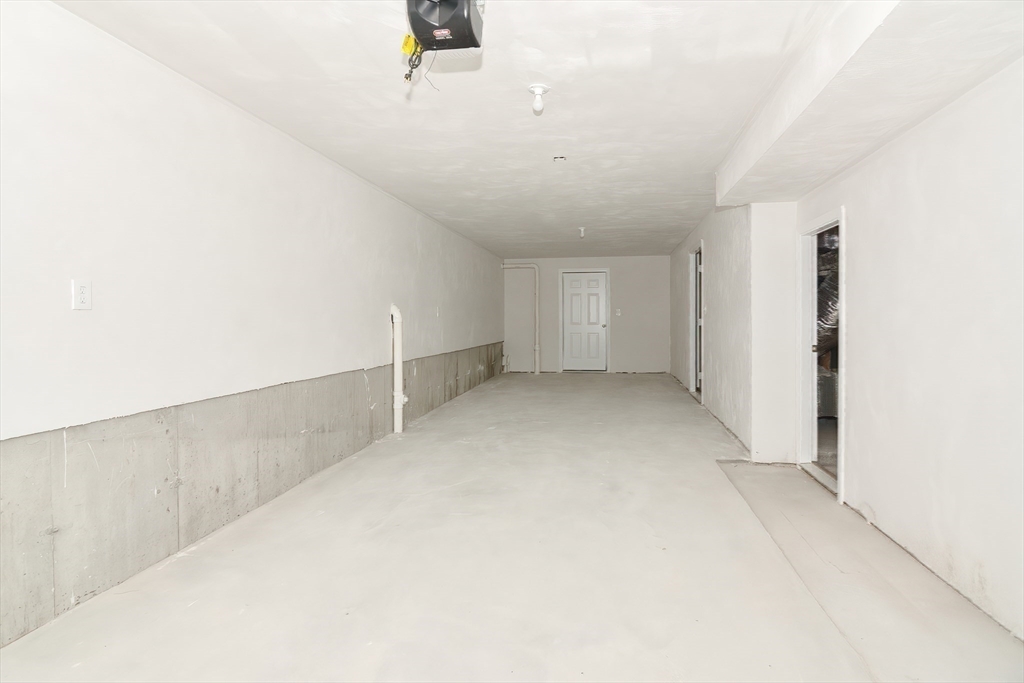 15 B Mars Street Worcester, MA 01607 - Photo 37 of 42 Gallery Image 37